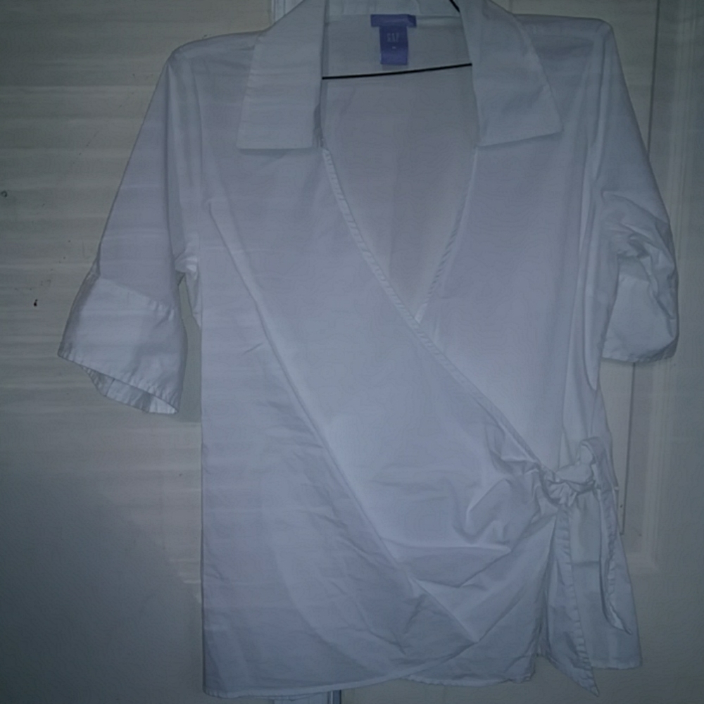 White maternity top